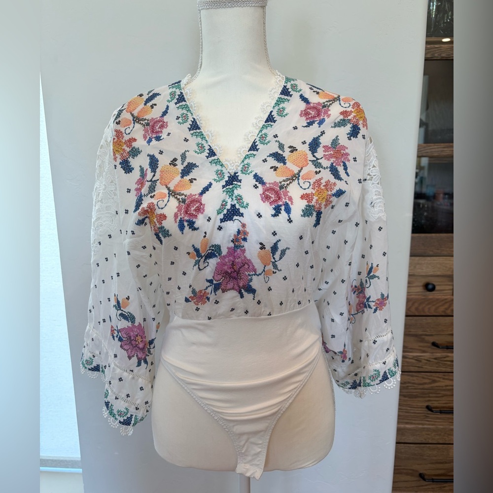 FARM Rio romantic bandanas bodysuit